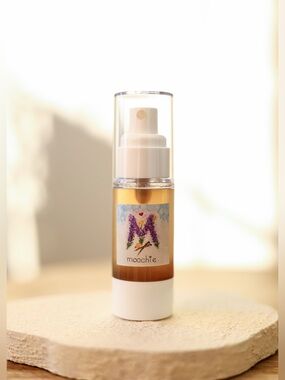 Moochie Hydro Toning Mist